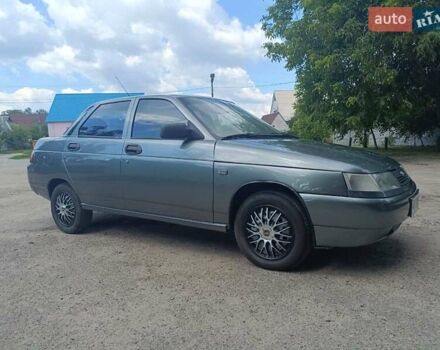 Серый ВАЗ 2110, объемом двигателя 1.6 л и пробегом 208 тыс. км за 3300 $, фото 3 на Automoto.ua