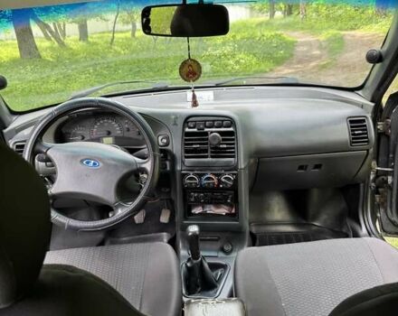 Серый ВАЗ 2110, объемом двигателя 1.6 л и пробегом 129 тыс. км за 1900 $, фото 5 на Automoto.ua