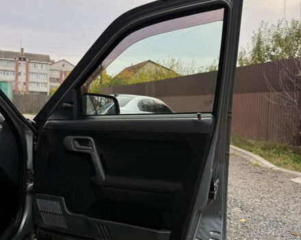 Сірий ВАЗ 2110, об'ємом двигуна 1.6 л та пробігом 190 тис. км за 2650 $, фото 35 на Automoto.ua