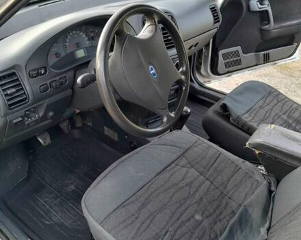 Сірий ВАЗ 2110, об'ємом двигуна 1.6 л та пробігом 300 тис. км за 2800 $, фото 6 на Automoto.ua