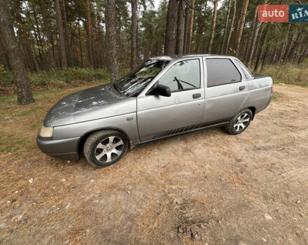 Серый ВАЗ 2110, объемом двигателя 1.6 л и пробегом 258 тыс. км за 1500 $, фото 1 на Automoto.ua