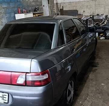 Серый ВАЗ 2110, объемом двигателя 1.6 л и пробегом 230 тыс. км за 2600 $, фото 2 на Automoto.ua