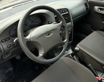 Сірий ВАЗ 2110, об'ємом двигуна 1.6 л та пробігом 190 тис. км за 2650 $, фото 13 на Automoto.ua