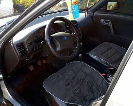 Сірий ВАЗ 2110, об'ємом двигуна 1.6 л та пробігом 100 тис. км за 3350 $, фото 6 на Automoto.ua