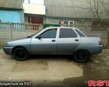 Серый ВАЗ 2110, объемом двигателя 1.6 л и пробегом 170 тыс. км за 2000 $, фото 2 на Automoto.ua