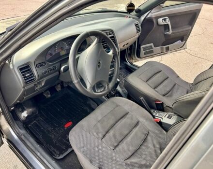 Сірий ВАЗ 2110, об'ємом двигуна 1.6 л та пробігом 87 тис. км за 3000 $, фото 5 на Automoto.ua