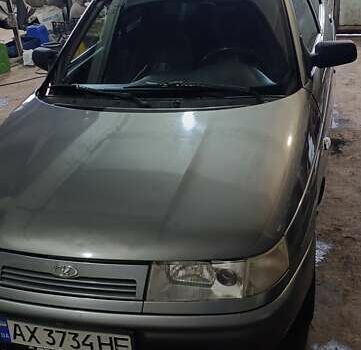 Серый ВАЗ 2110, объемом двигателя 1.6 л и пробегом 230 тыс. км за 2600 $, фото 1 на Automoto.ua