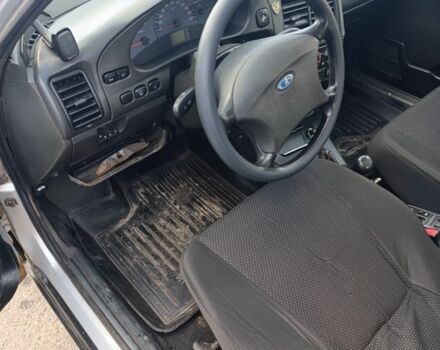 Серый ВАЗ 2110, объемом двигателя 1 л и пробегом 490 тыс. км за 1550 $, фото 6 на Automoto.ua