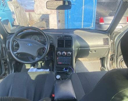 Сірий ВАЗ 2110, об'ємом двигуна 1.6 л та пробігом 180 тис. км за 1661 $, фото 2 на Automoto.ua