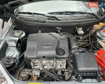 Сірий ВАЗ 2110, об'ємом двигуна 1.6 л та пробігом 175 тис. км за 1750 $, фото 8 на Automoto.ua