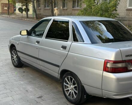 Серый ВАЗ 2110, объемом двигателя 1.6 л и пробегом 160 тыс. км за 2700 $, фото 2 на Automoto.ua