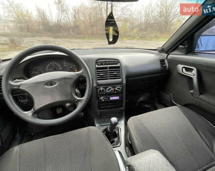 Серый ВАЗ 2110, объемом двигателя 1.6 л и пробегом 250 тыс. км за 2699 $, фото 8 на Automoto.ua