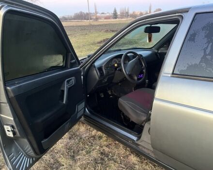 Сірий ВАЗ 2110, об'ємом двигуна 1.6 л та пробігом 112 тис. км за 2400 $, фото 9 на Automoto.ua