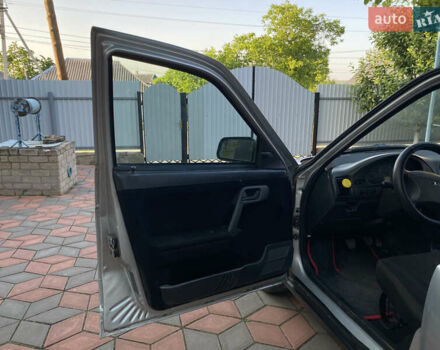 Серый ВАЗ 2110, объемом двигателя 1.6 л и пробегом 190 тыс. км за 2900 $, фото 19 на Automoto.ua