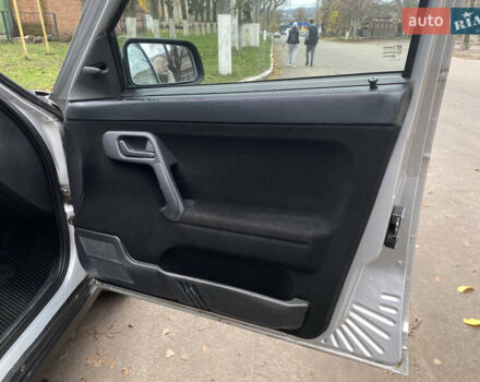 Серый ВАЗ 2110, объемом двигателя 1.6 л и пробегом 190 тыс. км за 2999 $, фото 6 на Automoto.ua