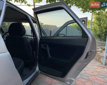 Серый ВАЗ 2110, объемом двигателя 1.6 л и пробегом 190 тыс. км за 3000 $, фото 12 на Automoto.ua