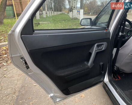 Серый ВАЗ 2110, объемом двигателя 1.6 л и пробегом 190 тыс. км за 2999 $, фото 12 на Automoto.ua