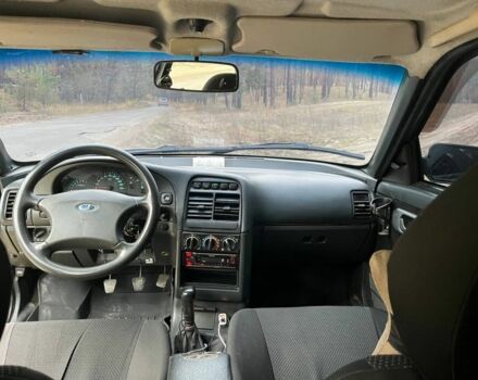 Серый ВАЗ 2110, объемом двигателя 1.6 л и пробегом 195 тыс. км за 3000 $, фото 2 на Automoto.ua