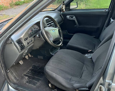 Серый ВАЗ 2110, объемом двигателя 1.6 л и пробегом 190 тыс. км за 2780 $, фото 5 на Automoto.ua