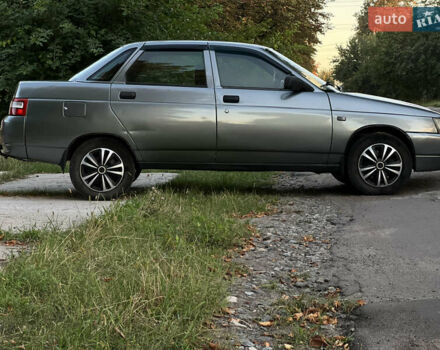 Серый ВАЗ 2110, объемом двигателя 1.6 л и пробегом 190 тыс. км за 2780 $, фото 2 на Automoto.ua