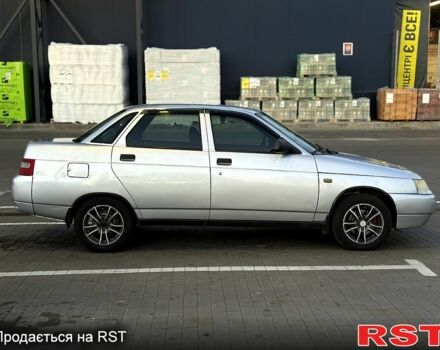 Серый ВАЗ 2110, объемом двигателя 1.6 л и пробегом 180 тыс. км за 3200 $, фото 2 на Automoto.ua