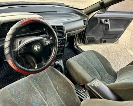 Серый ВАЗ 2110, объемом двигателя 1.5 л и пробегом 350 тыс. км за 1500 $, фото 6 на Automoto.ua