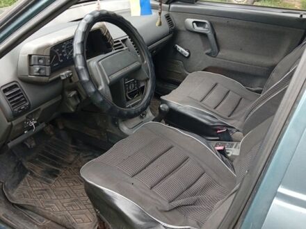 Сірий ВАЗ 2110, об'ємом двигуна 1 л та пробігом 350 тис. км за 1123 $, фото 1 на Automoto.ua