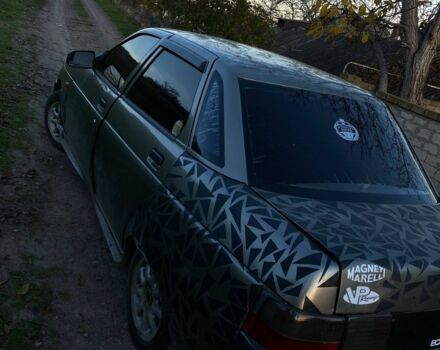 Серый ВАЗ 2110, объемом двигателя 1.5 л и пробегом 250 тыс. км за 800 $, фото 1 на Automoto.ua