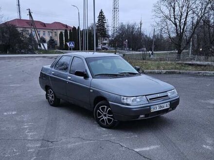 Серый ВАЗ 2110, объемом двигателя 1.5 л и пробегом 200 тыс. км за 1550 $, фото 1 на Automoto.ua