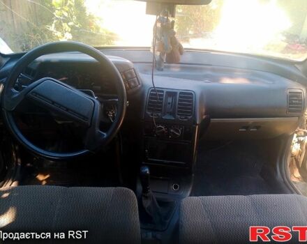 Серый ВАЗ 2110, объемом двигателя 1.5 л и пробегом 300 тыс. км за 1600 $, фото 1 на Automoto.ua