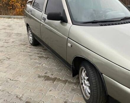 Серый ВАЗ 2110, объемом двигателя 1.5 л и пробегом 300 тыс. км за 1300 $, фото 1 на Automoto.ua