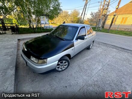 ВАЗ 2110 2002 у Новомосковске на Automoto.ua Сірий ВАЗ 2110, об'ємом двигуна 16 л та пробігом 105 тис. км за 1250 $, фото 1 на Automoto.ua