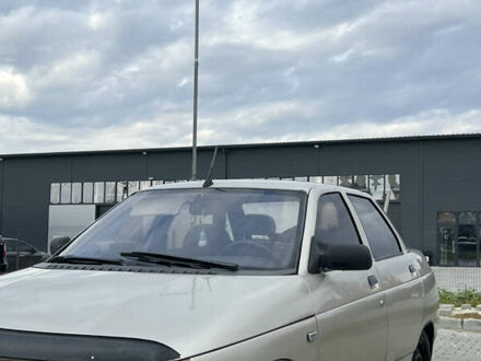 Серый ВАЗ 2110, объемом двигателя 1.5 л и пробегом 250 тыс. км за 1550 $, фото 1 на Automoto.ua