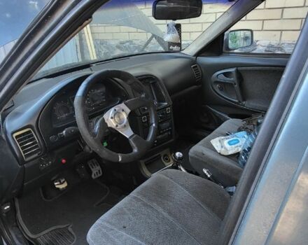 Серый ВАЗ 2110, объемом двигателя 1 л и пробегом 10 тыс. км за 846 $, фото 1 на Automoto.ua