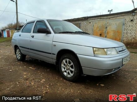ВАЗ 2110 2003 в Первомайском на Automoto.ua Серый ВАЗ 2110, объемом двигателя 15 л и пробегом 218 тыс. км за 2150 $, фото 1 на Automoto.ua