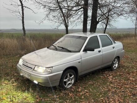 Серый ВАЗ 2110, объемом двигателя 1.5 л и пробегом 300 тыс. км за 1600 $, фото 1 на Automoto.ua