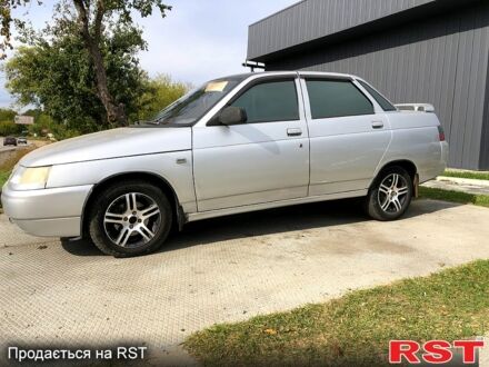 Серый ВАЗ 2110, объемом двигателя 1.5 л и пробегом 250 тыс. км за 1700 $, фото 1 на Automoto.ua