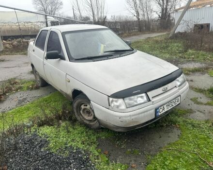 Серый ВАЗ 2110, объемом двигателя 1.6 л и пробегом 180 тыс. км за 850 $, фото 1 на Automoto.ua