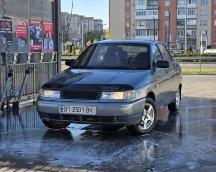 Серый ВАЗ 2110, объемом двигателя 1.5 л и пробегом 353 тыс. км за 950 $, фото 1 на Automoto.ua