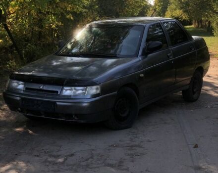 Серый ВАЗ 2110, объемом двигателя 0 л и пробегом 300 тыс. км за 854 $, фото 1 на Automoto.ua