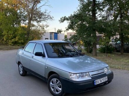 Серый ВАЗ 2110, объемом двигателя 1.5 л и пробегом 327 тыс. км за 801 $, фото 1 на Automoto.ua
