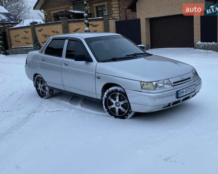 Серый ВАЗ 2110, объемом двигателя 1.6 л и пробегом 145 тыс. км за 2000 $, фото 1 на Automoto.ua