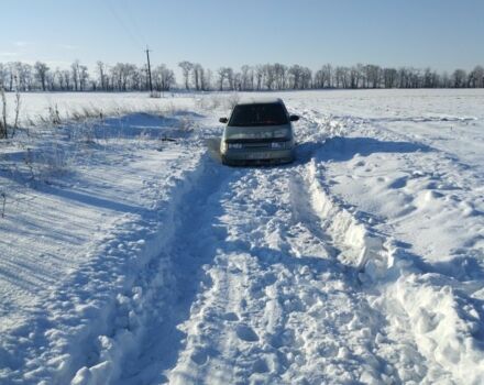 Серый ВАЗ 2110, объемом двигателя 1.6 л и пробегом 194 тыс. км за 2500 $, фото 1 на Automoto.ua