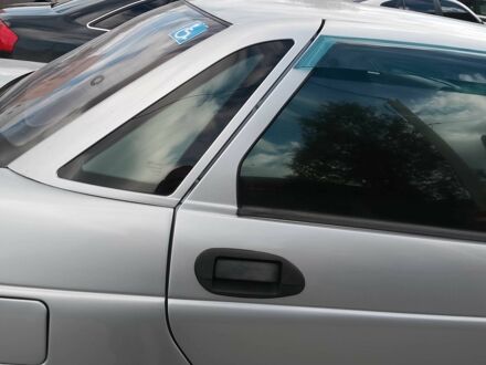 Серый ВАЗ 2110, объемом двигателя 1.6 л и пробегом 2 тыс. км за 2325 $, фото 1 на Automoto.ua