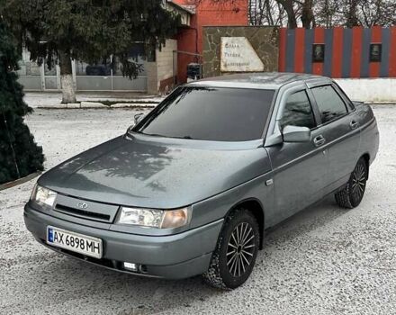 Серый ВАЗ 2110, объемом двигателя 1.6 л и пробегом 250 тыс. км за 2499 $, фото 1 на Automoto.ua