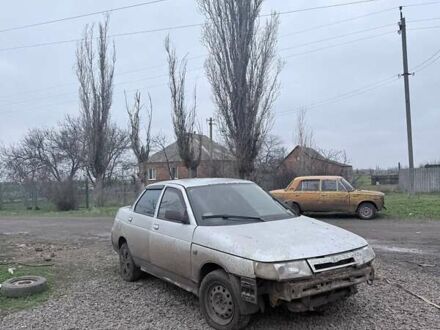 Серый ВАЗ 2110, объемом двигателя 1.6 л и пробегом 150 тыс. км за 650 $, фото 1 на Automoto.ua