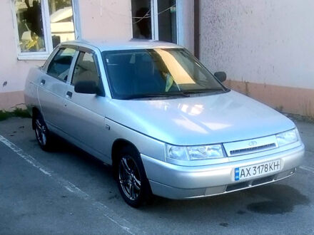 Серый ВАЗ 2110, объемом двигателя 1.6 л и пробегом 180 тыс. км за 2000 $, фото 1 на Automoto.ua