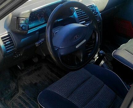 Сірий ВАЗ 2110, об'ємом двигуна 1.6 л та пробігом 270 тис. км за 1790 $, фото 1 на Automoto.ua