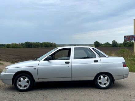 Серый ВАЗ 2110, объемом двигателя 1.6 л и пробегом 246 тыс. км за 2500 $, фото 1 на Automoto.ua