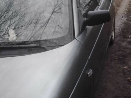 Серый ВАЗ 2110, объемом двигателя 1.6 л и пробегом 250 тыс. км за 1301 $, фото 1 на Automoto.ua